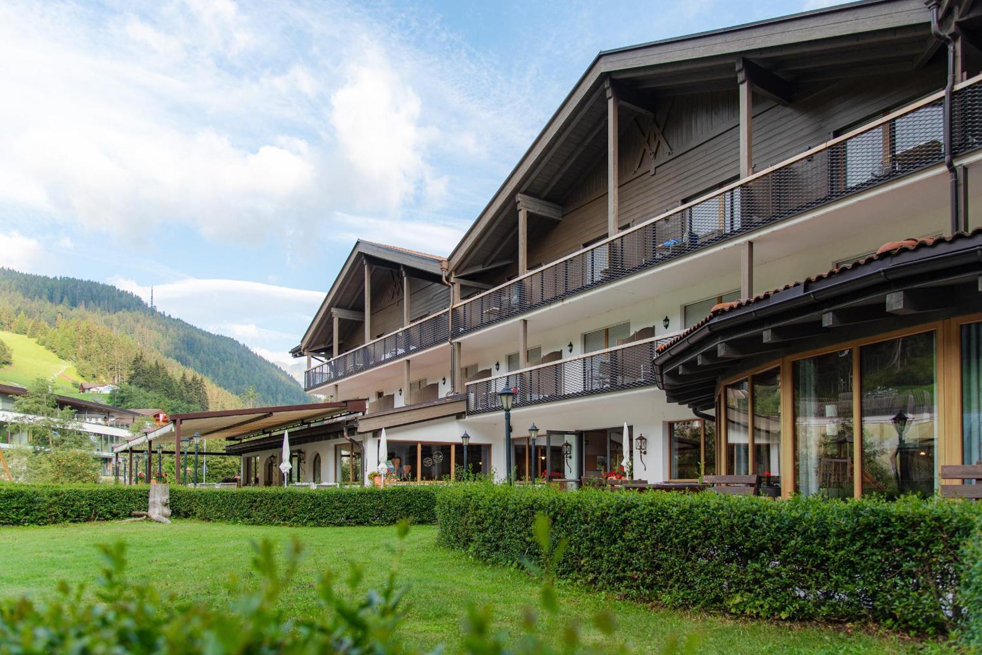 Wellness-Sporthotel Ratschings Exterior photo
